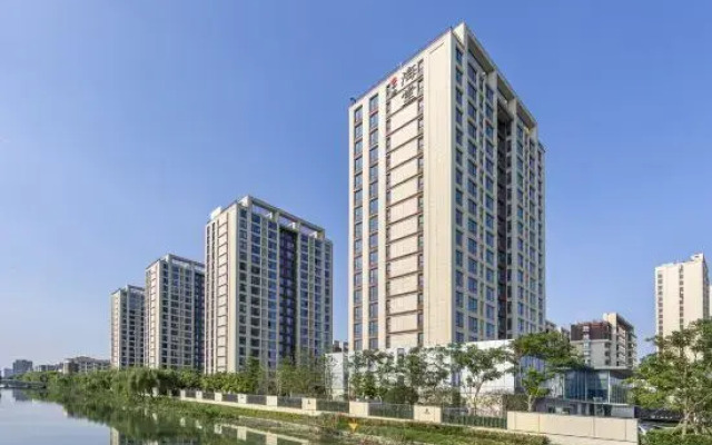 Zhonghai Haitang Serviced Apartment (Suzhou Olympic Stadium)