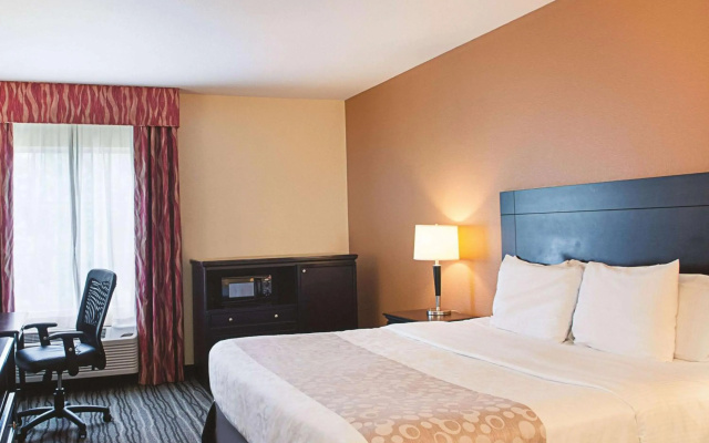 La Quinta Inn & Suites by Wyndham Slidell - North Shore Area