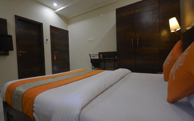 Hotel Radhe