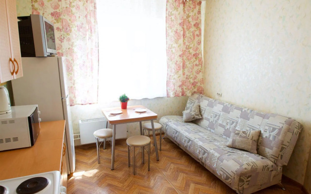 Апартаменты на улице Алексеева 89