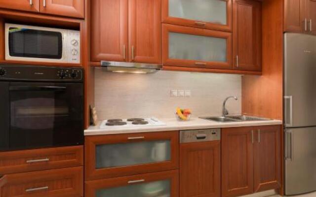 Fully Equipment House With Sea View Adamas Bay