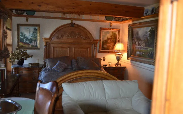 Where Eagles Fly Bed & Breakfast