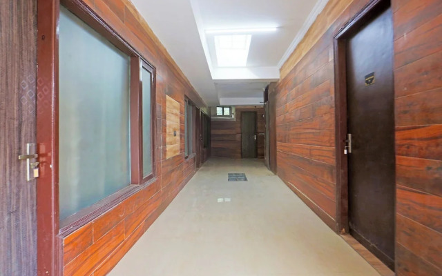 Fabhotel Vasant Villa