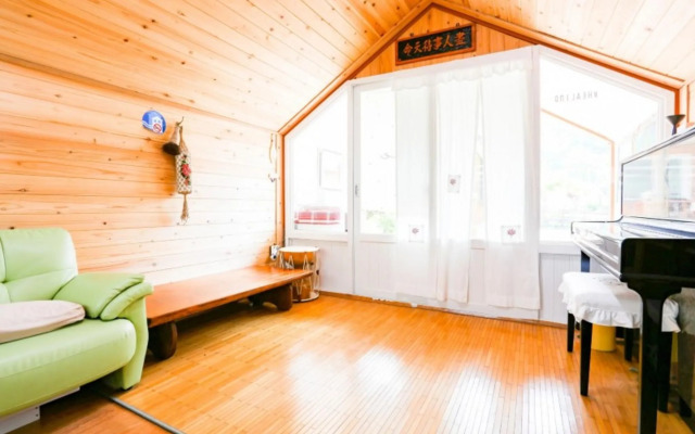 Damyang Lara 345 Pension