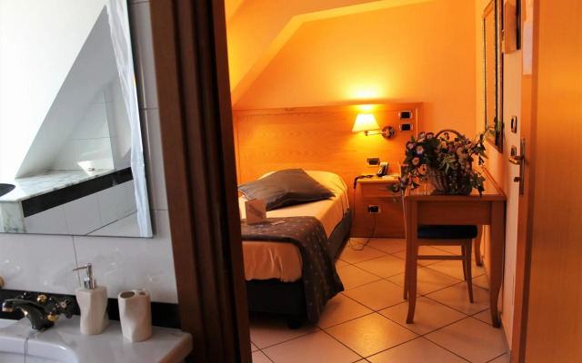 Hotel Bristol