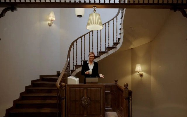 La Belle Maison