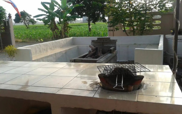 Ban Lom Jen Homestay