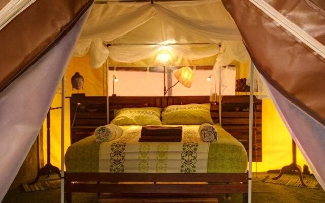 Baan Mae Ying Bungalows & Luxury Glamping Tents