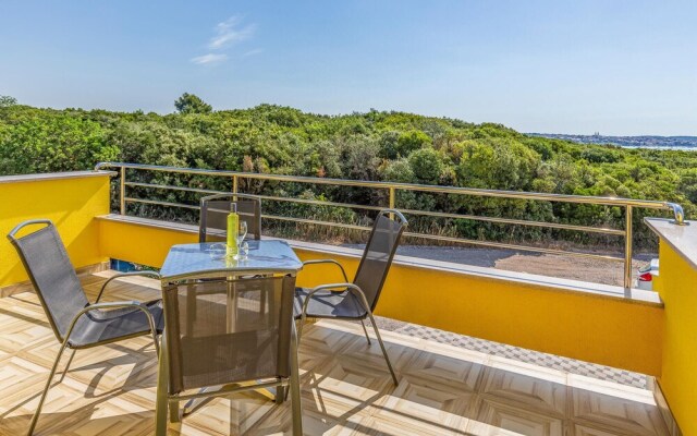 Stunning Apartment in Pomer With 1 Bedrooms and Wifi