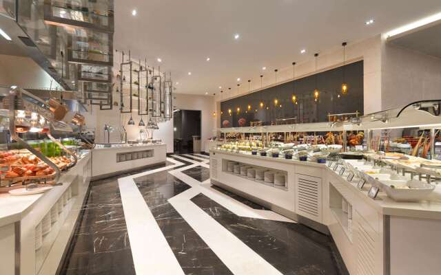 Wyndham Grand Levent Istanbul Hotel & Conference Center