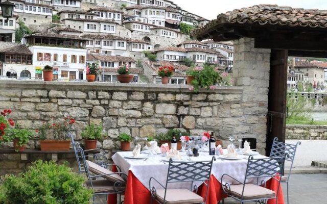 Boutique Hotel Muzaka (Historic Center)