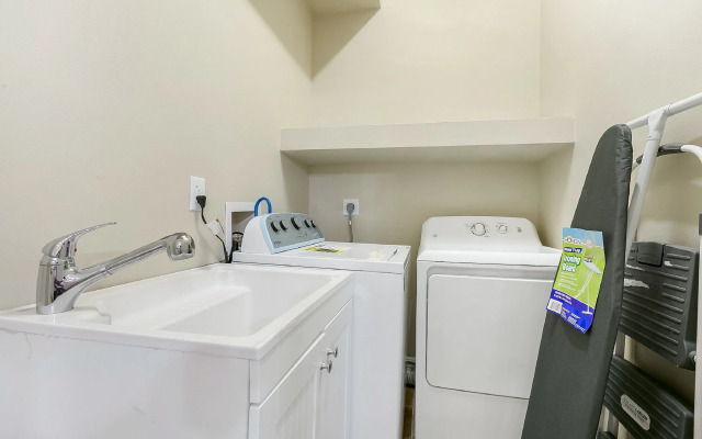 Brand New Spacious 4BD