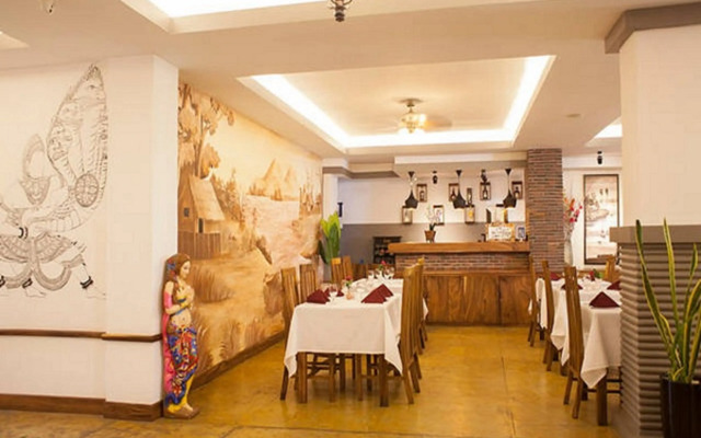 Double Leaf Boutique Hotel