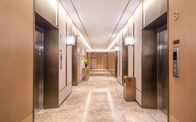 Echeng Hotel (Changchun Yiqi, West High-speed Railway Station)