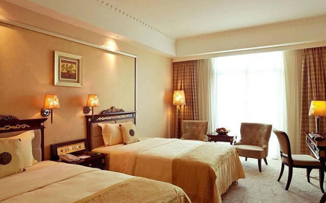 HNA New World Hotel Danzhou