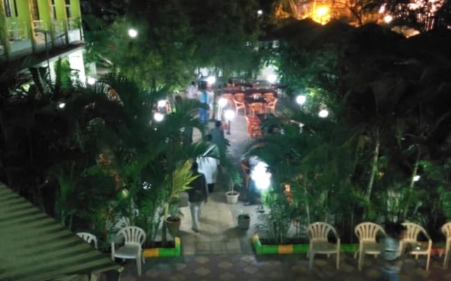 Hotel Madhuvan International