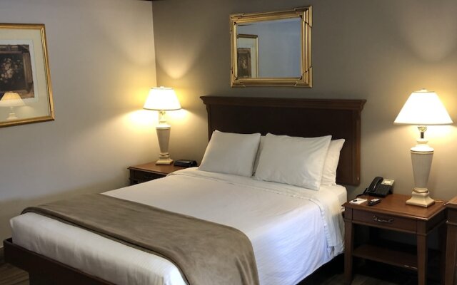 Talbot Trail Inn & Suites