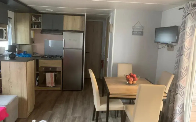 Mobilhome. casita camping du conguel