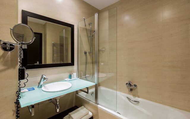 LCB Hotel Fuenlabrada NEW