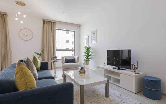 Maison Privee - Premium Studio Apt in the Heart of JBR Beach, Dubai