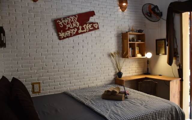 The Happy Bird B&B