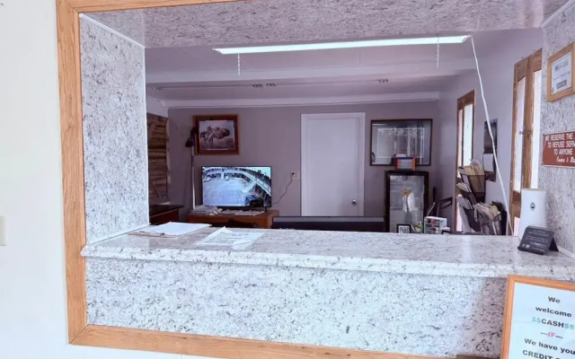 Tomahawk Motor Lodge By OYO Riverton US-26