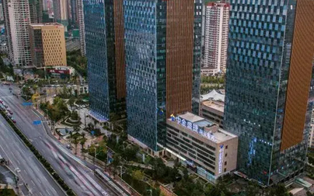 Kunming Berman Hotel (Rixin Road Runcheng Branch)