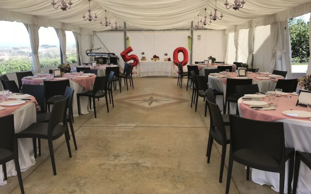 Holiday House & Events With Private Pool in the Center of Sicily