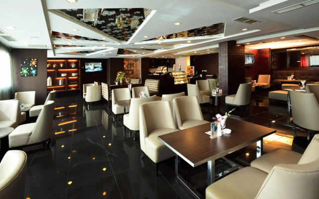 Holiday Villa Hotel And Residence City Centre Doha