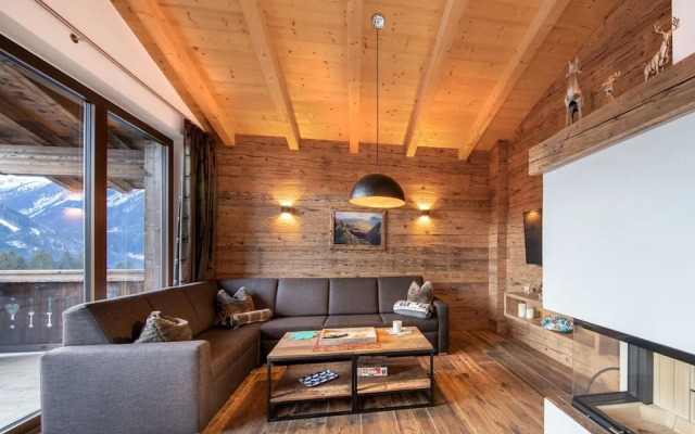 Inviting Chalet in Neukirchen near Wildkogel Ski Arena