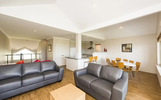 Ledge Point Village Villa 5 - Ocean Views