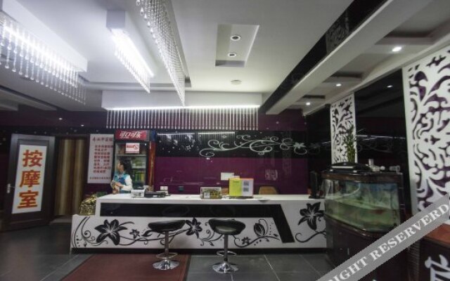 Xinjinjue Hotel