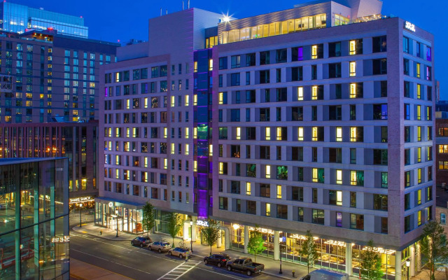 YOTEL Boston