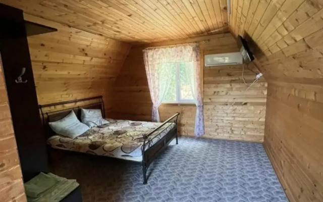 Cottages in Mozharova Scheli