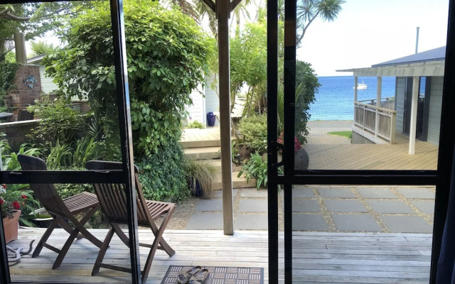 French Pass Beachfront Villas