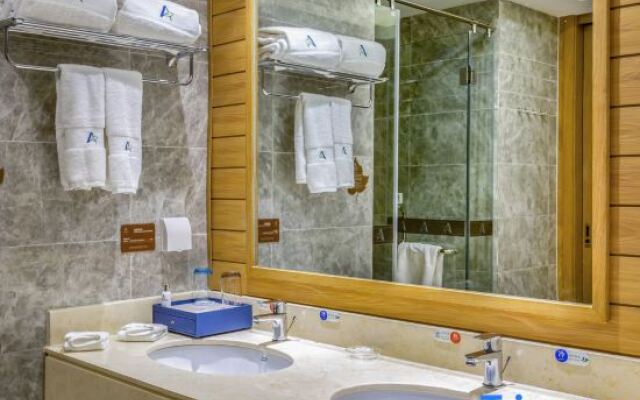 Arcadia International Hotel
