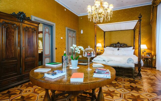 Relais & Chateaux Villa Crespi