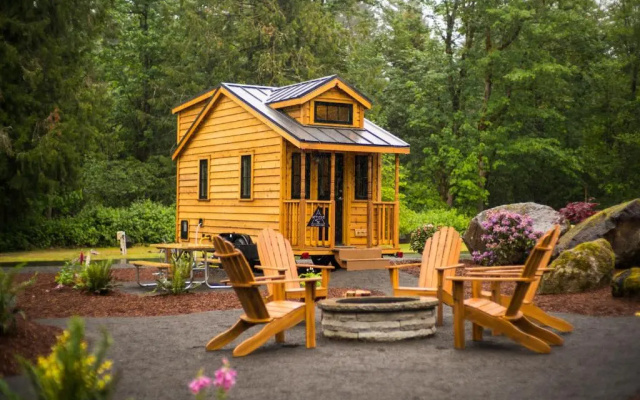 Mount Hood Village Atticus Tiny House 8