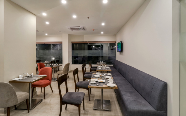 Starlit Suites Newtown Kolkata