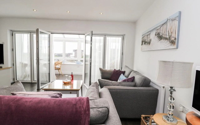 Harbourside House
