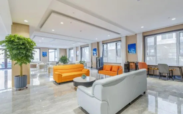 Mia Hotel (Jiaodong international airport store)