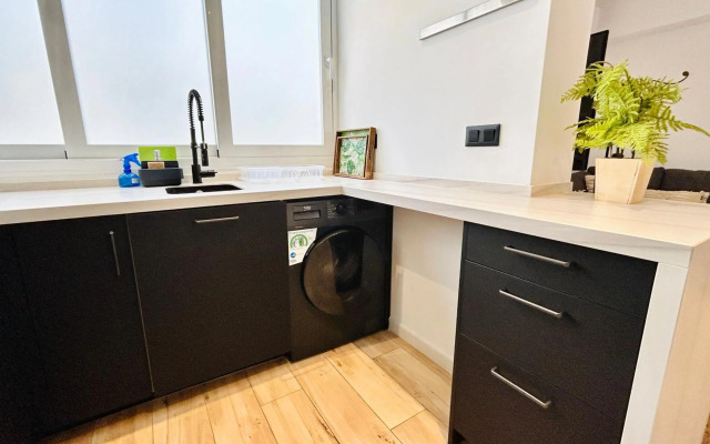 Palm Tree Eco Apartment in Fuengirola Center