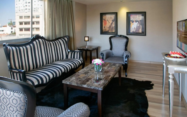 Cleopatra Hotel