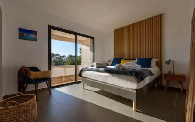 Hotel Calarossa Bay Resort