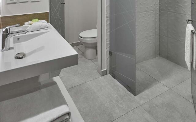 City Express Plus by Marriott Tijuana