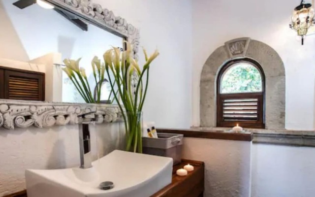 Hotel Hacienda Maria Elena