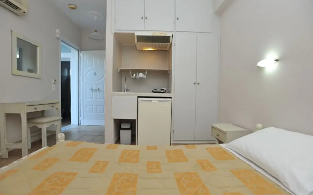 Annaliza Aparthotel