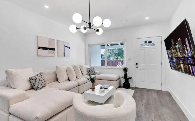 Superior Design District 3BD Home