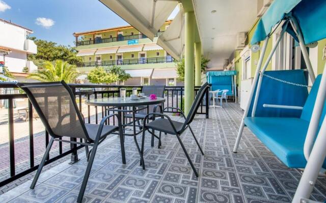 Green Velvet Hotel
