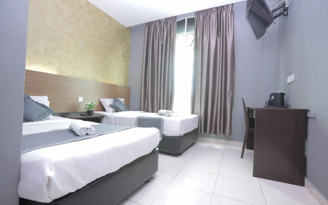 DJ Citi Point Hotel